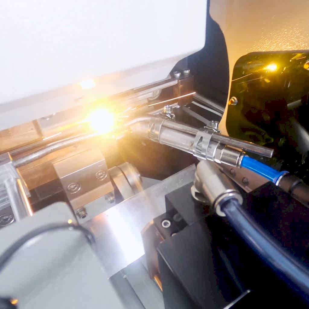 Laser ISSE Twin Station